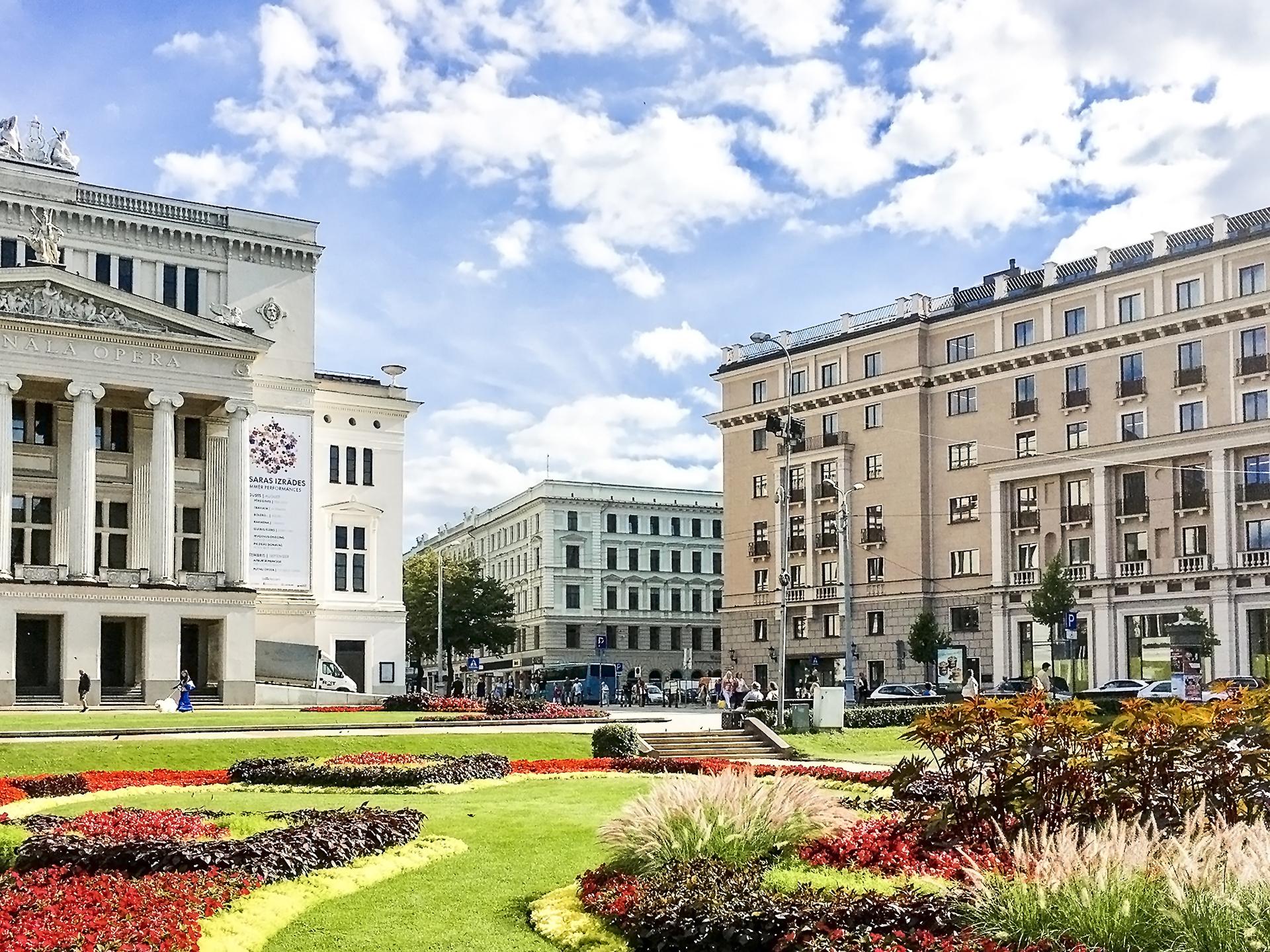 Grand Hotel Kempinski Riga Ngoại thất bức ảnh The square