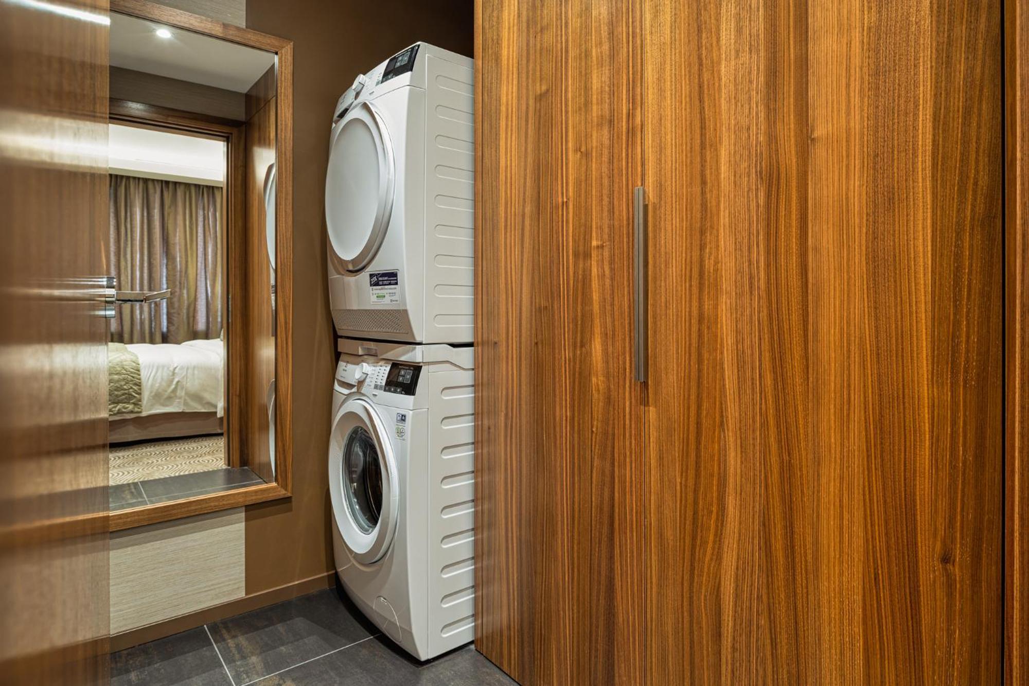 Grand Hotel Kempinski Riga Phòng bức ảnh A laundry room