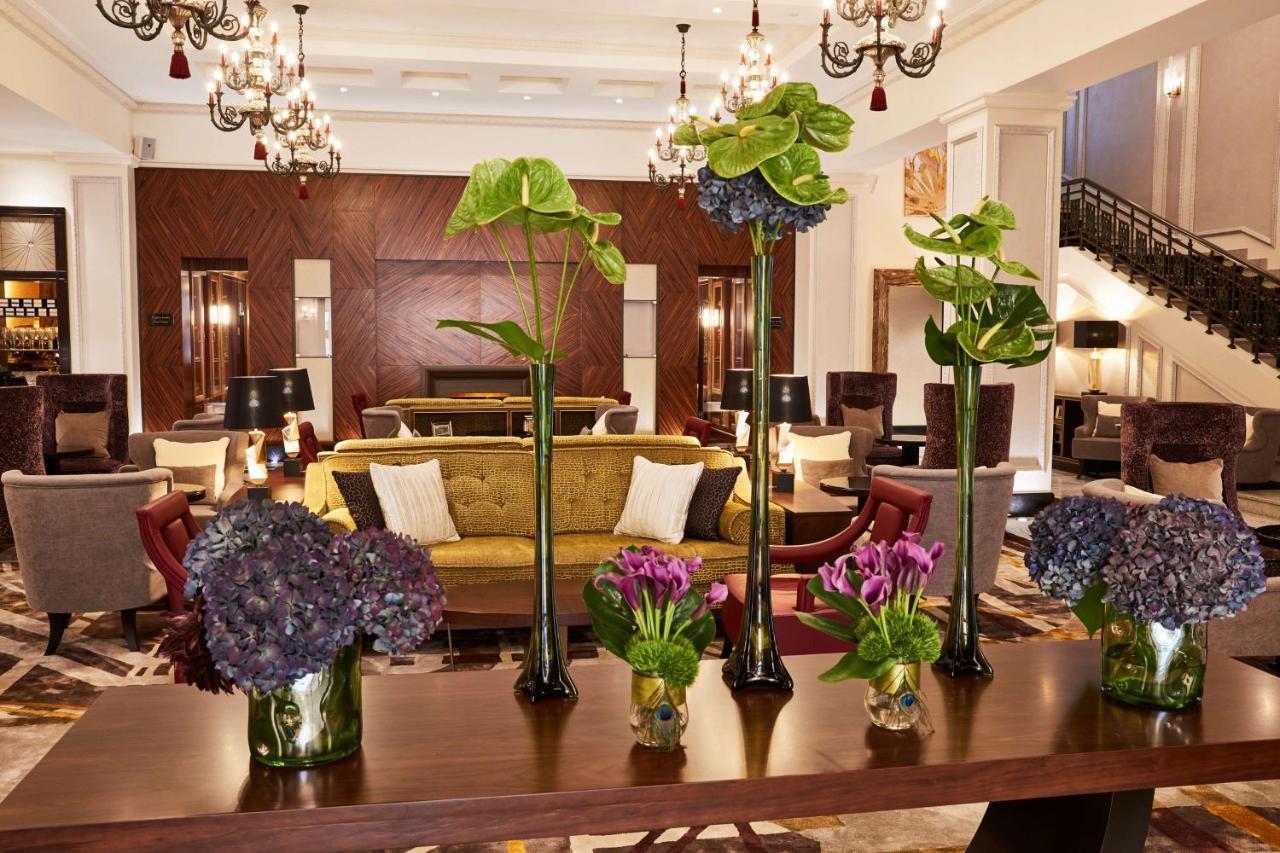 Grand Hotel Kempinski Riga Ngoại thất bức ảnh The lobby of the hotel