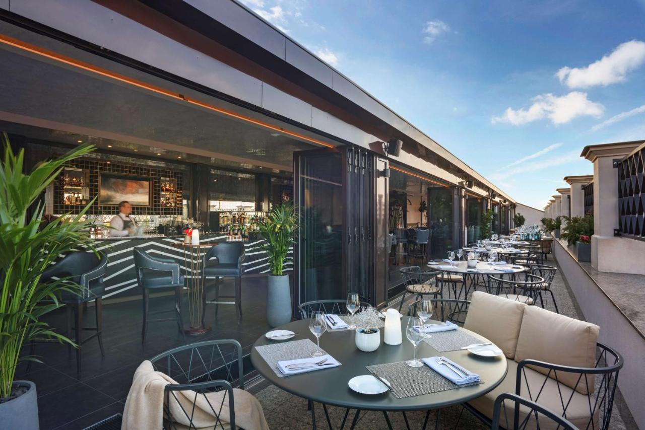 Grand Hotel Kempinski Riga Ngoại thất bức ảnh The Terrace at The Ivy